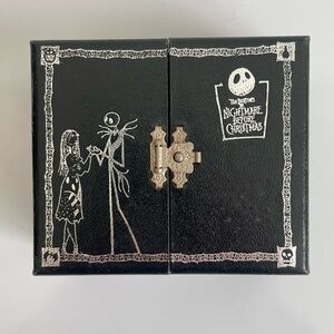 Nightmare Before Christmas 'Engagement' Ring - Skellington Collectible Official